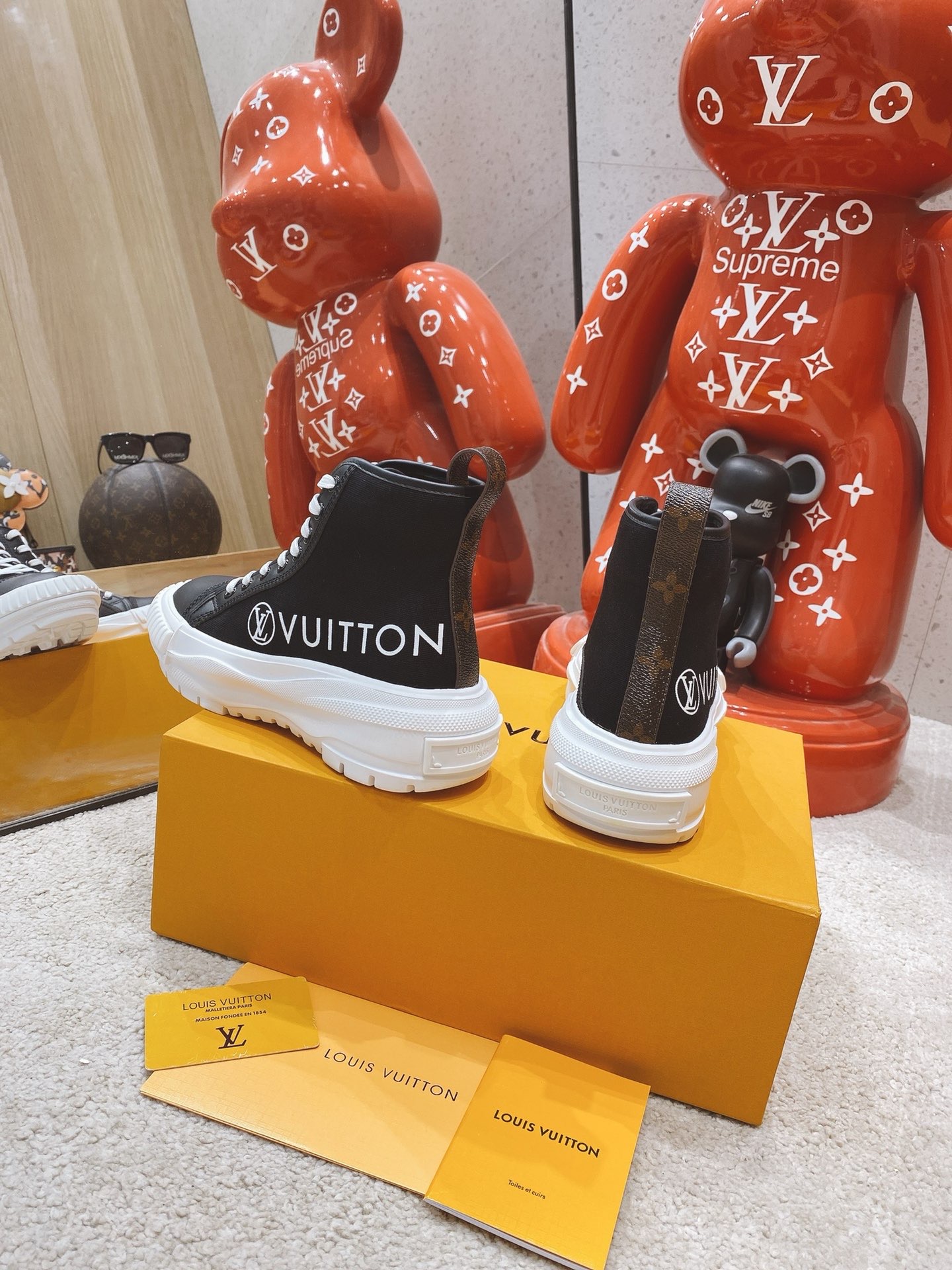 louis-vuitton-lv-squad-trainer-boots-shoes-1A96EW-08 louis vuitton lv squad trainer boots shoes 1A96EW 08