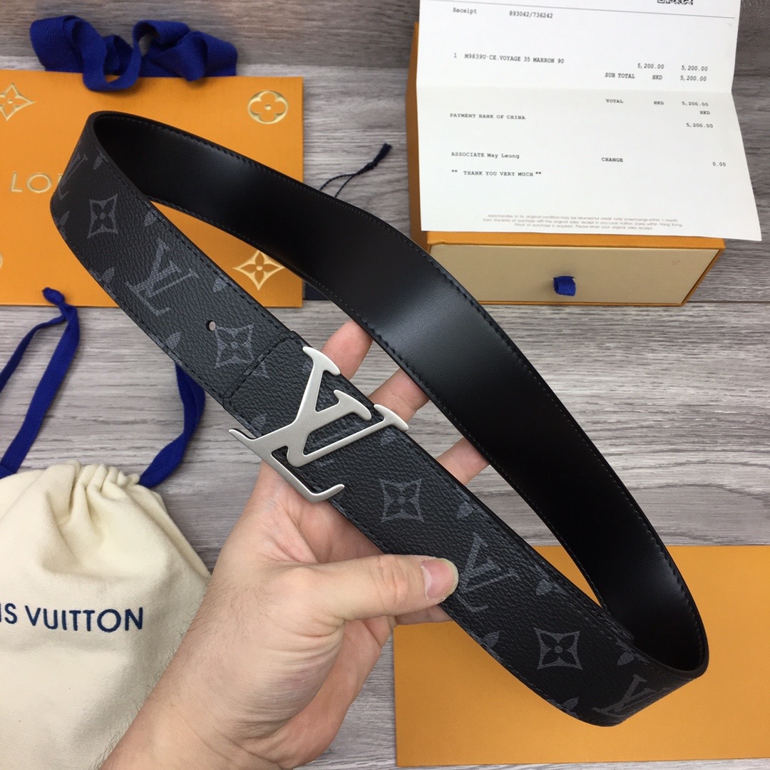 louis-vuitton-lv-tag-40mm-reversible-belt-monogram-eclipse-canvas-belts-M0367U-02 louis vuitton lv tag 40mm reversible belt monogram eclipse canvas belts M0367U 02