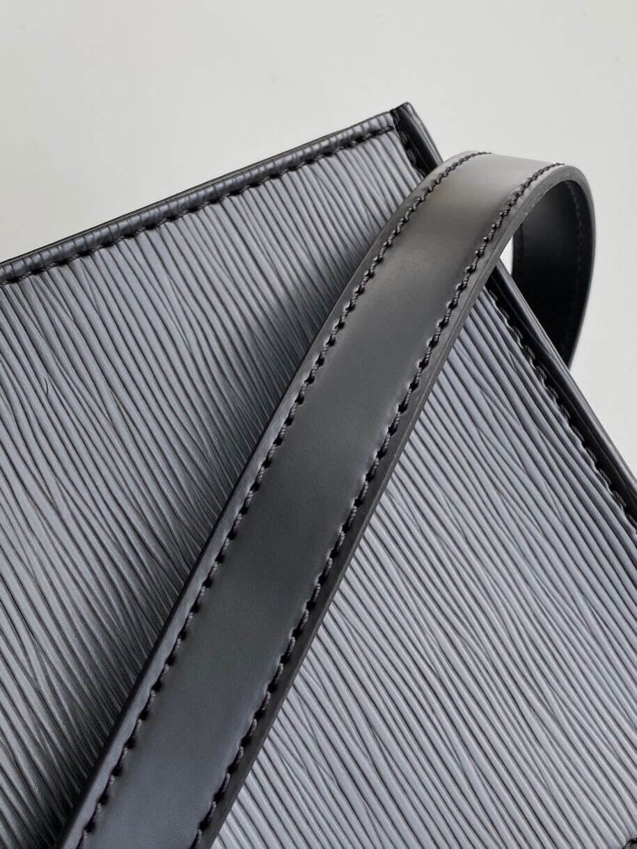 louis-vuitton-petit-sac-plat-epi-leather-wallets-and-small-leather-goods-M69441-07 louis vuitton petit sac plat epi leather wallets and small leather goods M69441 07