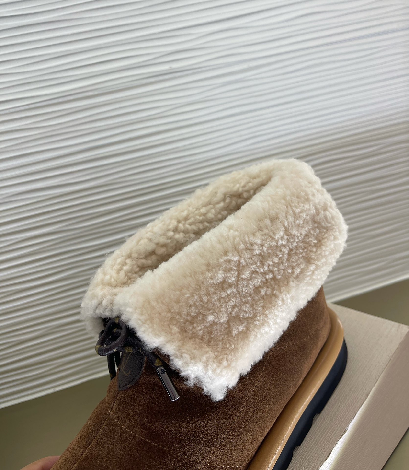 louis-vuitton-pillow-comfort-ankle-boot-shoes-1A94W2-07 louis vuitton pillow comfort ankle boot shoes 1A94W2 07