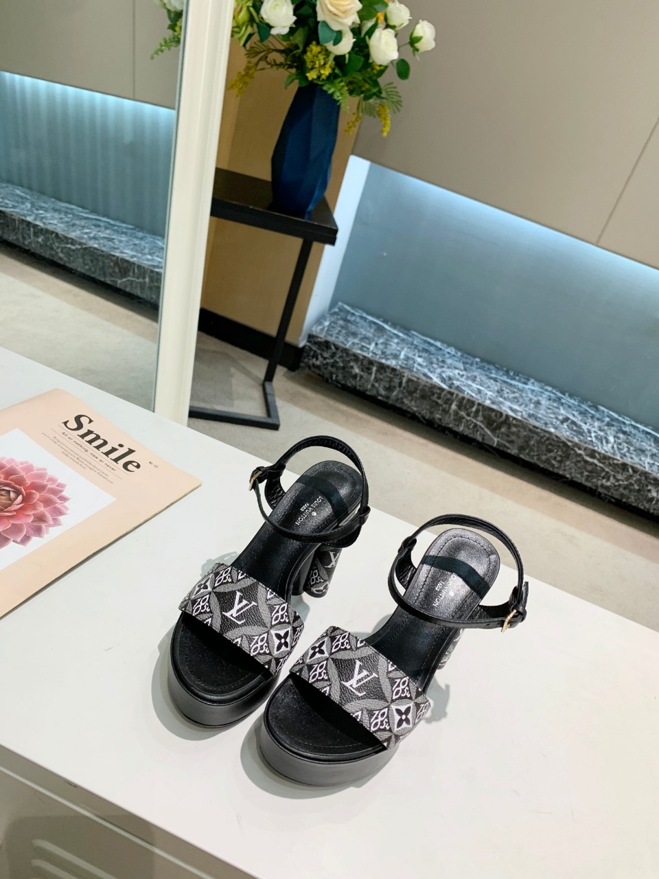 louis-vuitton-since-1854-podium-platform-sandals-shoes-1A8D2M-02 louis vuitton since 1854 podium platform sandals shoes 1A8D2M 02