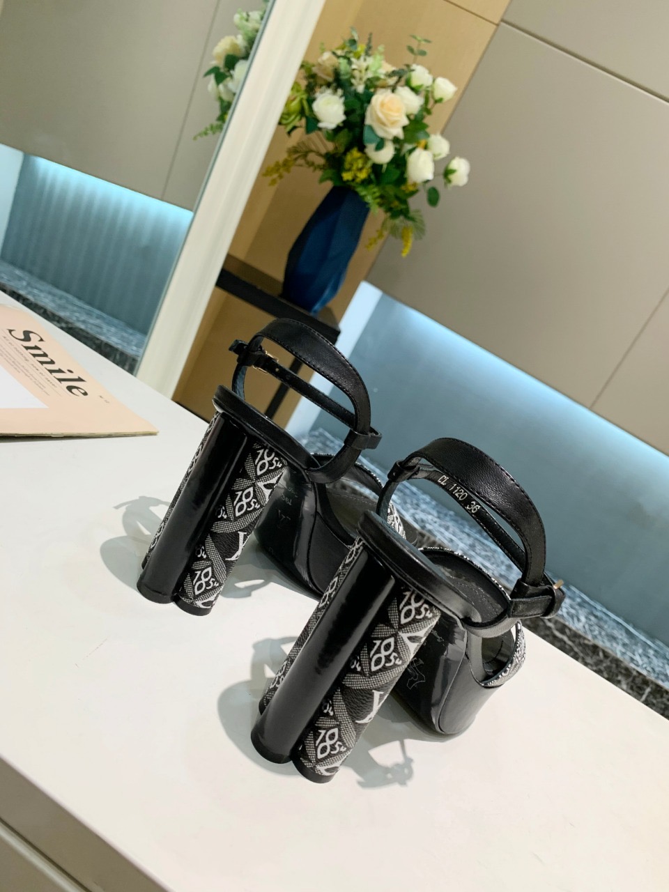 louis-vuitton-since-1854-podium-platform-sandals-shoes-1A8D2M-04 louis vuitton since 1854 podium platform sandals shoes 1A8D2M 04