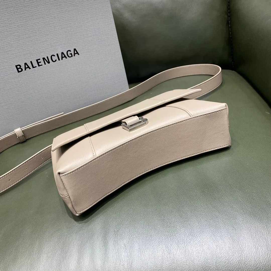 BALENCIAGA-WOMEN'S-DOWNTOWN-XS-SHOULDER-BAG-IN-LIGHT-BEIGE-67135529S1Y2746_5 BALENCIAGA WOMENS DOWNTOWN XS SHOULDER BAG IN LIGHT BEIGE 67135529S1Y2746 5