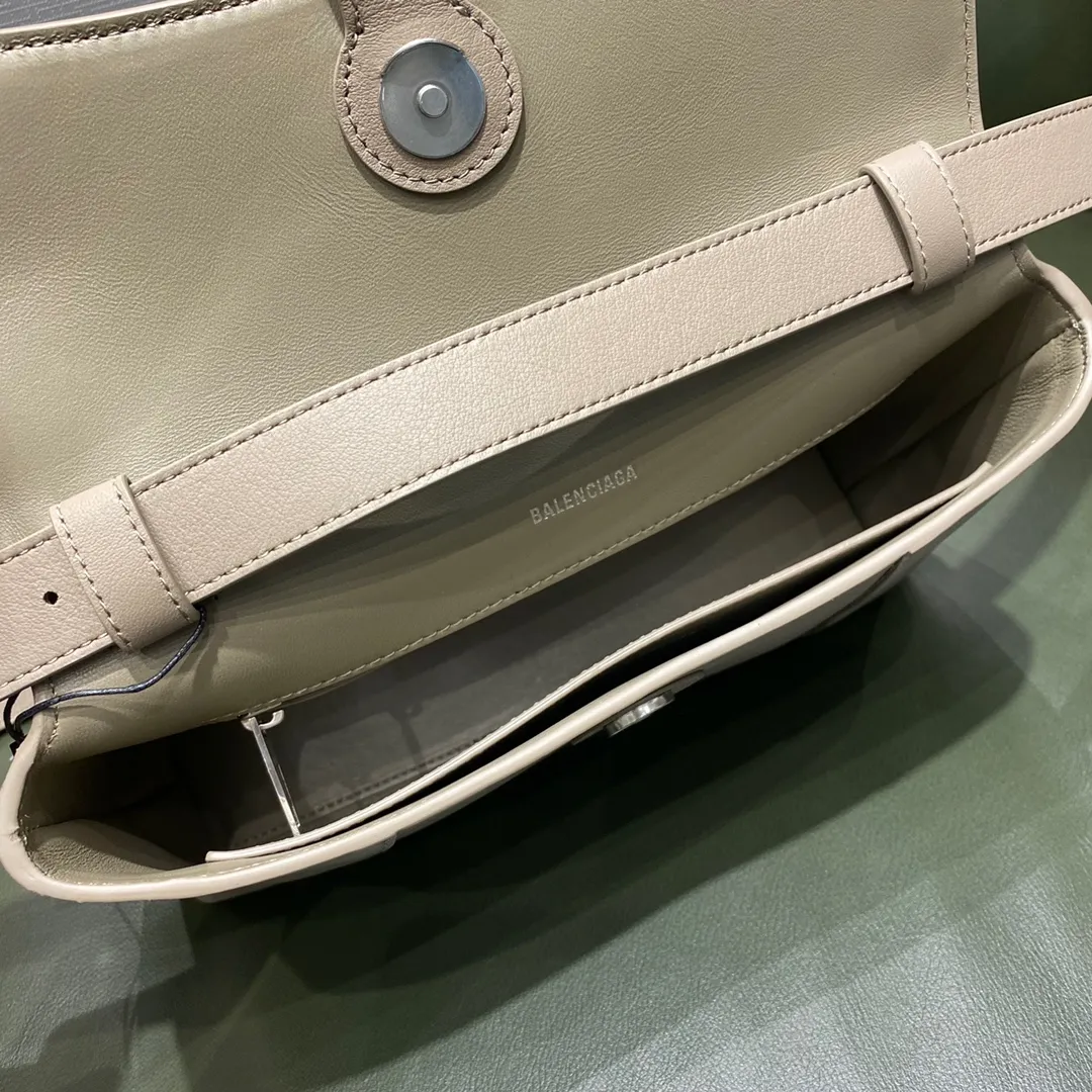 BALENCIAGA-WOMEN'S-DOWNTOWN-XS-SHOULDER-BAG-IN-LIGHT-BEIGE-67135529S1Y2746_9 BALENCIAGA WOMENS DOWNTOWN XS SHOULDER BAG IN LIGHT BEIGE 67135529S1Y2746 9