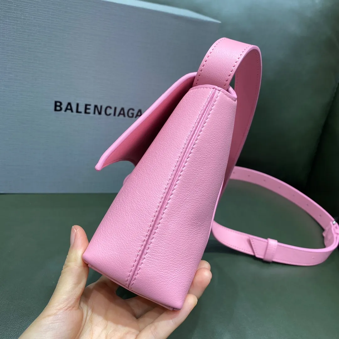 BALENCIAGA-WOMEN'S-DOWNTOWN-XS-SHOULDER-BAG-IN-PINK-67135529S1Y5906_3 BALENCIAGA WOMENS DOWNTOWN XS SHOULDER BAG IN PINK 67135529S1Y5906 3