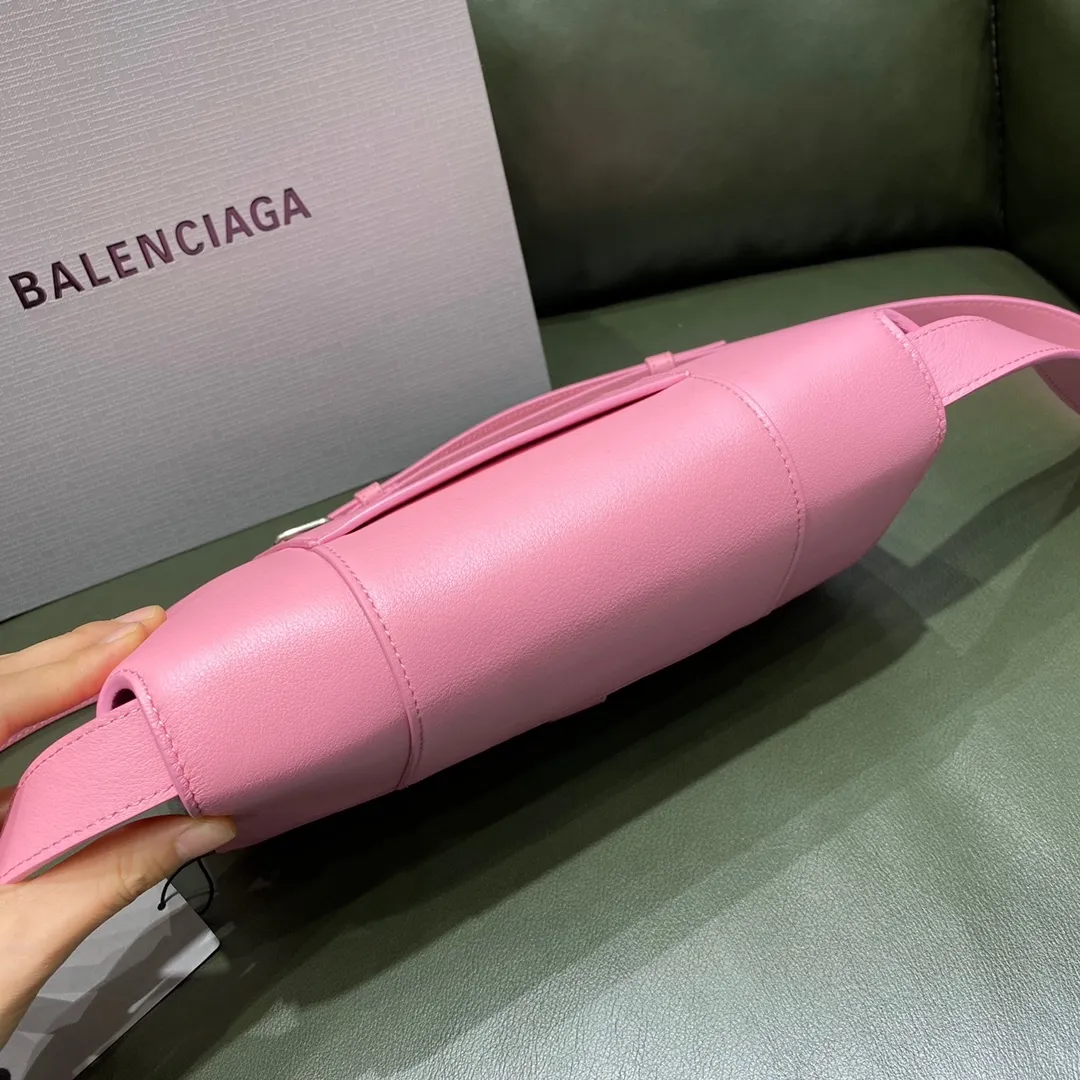 BALENCIAGA-WOMEN'S-DOWNTOWN-XS-SHOULDER-BAG-IN-PINK-67135529S1Y5906_4 BALENCIAGA WOMENS DOWNTOWN XS SHOULDER BAG IN PINK 67135529S1Y5906 4