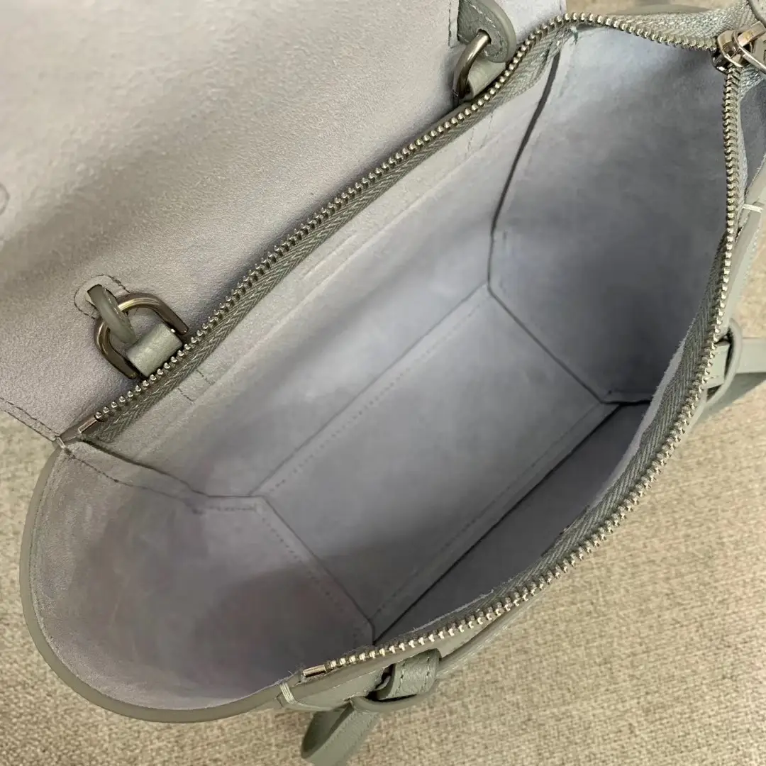 CELINE-MICRO-BELT-BAG-IN-GRAINED-CALFSKIN-VERT-D'EAU-189153ZVA.30VD_7 CELINE MICRO BELT BAG IN GRAINED CALFSKIN VERT DEAU 189153ZVA.30VD 7