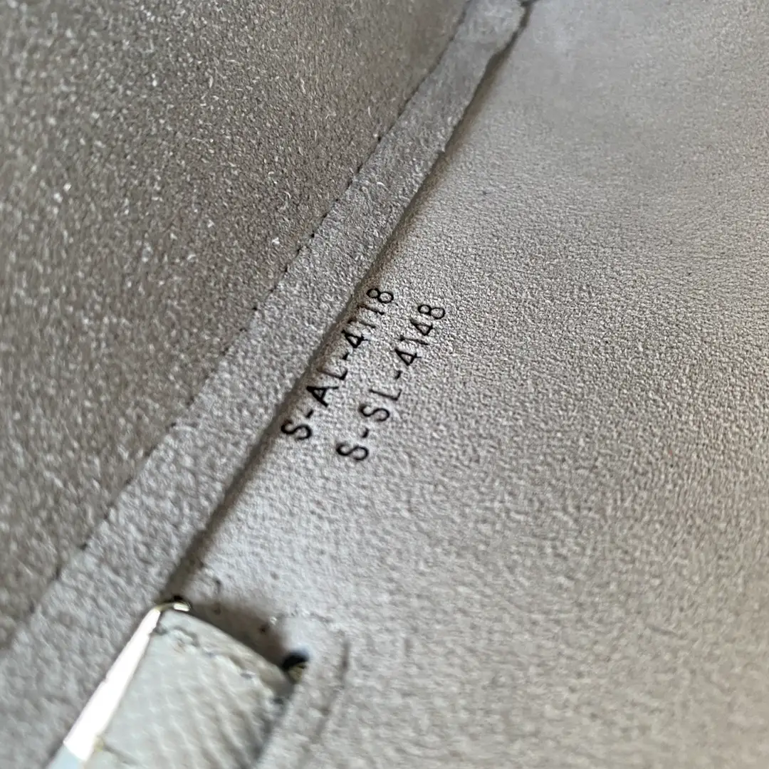 CELINE-MINI-BELT-BAG-IN-GRAINED-CALFSKIN-LIGHT-TAUPE-189103ZVA.18LT_10 CELINE MINI BELT BAG IN GRAINED CALFSKIN LIGHT TAUPE 189103ZVA.18LT 10