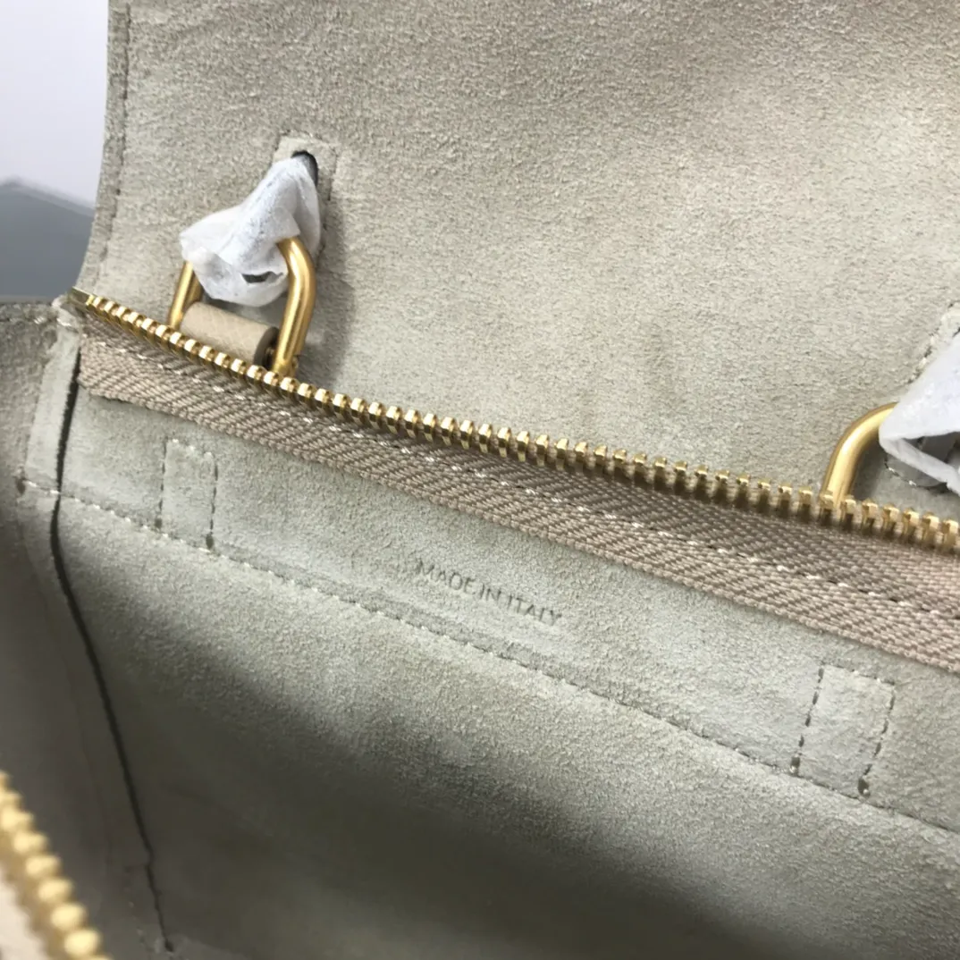 CELINE-PICO-BELT-BAG-IN-GRAINED-CALFSKIN-LIGHT-TAUPE-194263ZVA.18LT_9 CELINE PICO BELT BAG IN GRAINED CALFSKIN LIGHT TAUPE 194263ZVA.18LT 9