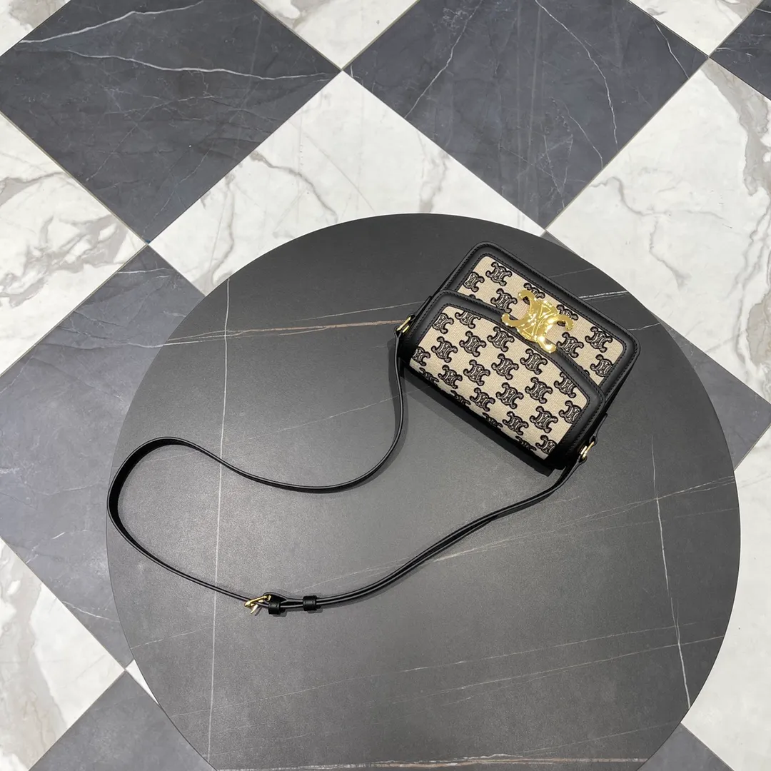 CELINE-TEEN-TRIOMPHE-BAG-IN-TEXTILE-TRIOMPHE-EMBROIDERY-AND-CALFSKIN-BLACK-188882DBA.38NO_9 CELINE TEEN TRIOMPHE BAG IN TEXTILE TRIOMPHE EMBROIDERY AND CALFSKIN BLACK 188882DBA.38NO 9