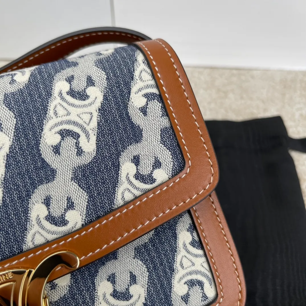 CELINE-TEEN-TRIOMPHE-BAG-WITH-TRIOMPHE-EMBROIDERY-CALFSKIN-NAVY-BLUE-188882DBA.07OC_7 CELINE TEEN TRIOMPHE BAG WITH TRIOMPHE EMBROIDERY CALFSKIN NAVY BLUE 188882DBA.07OC 7