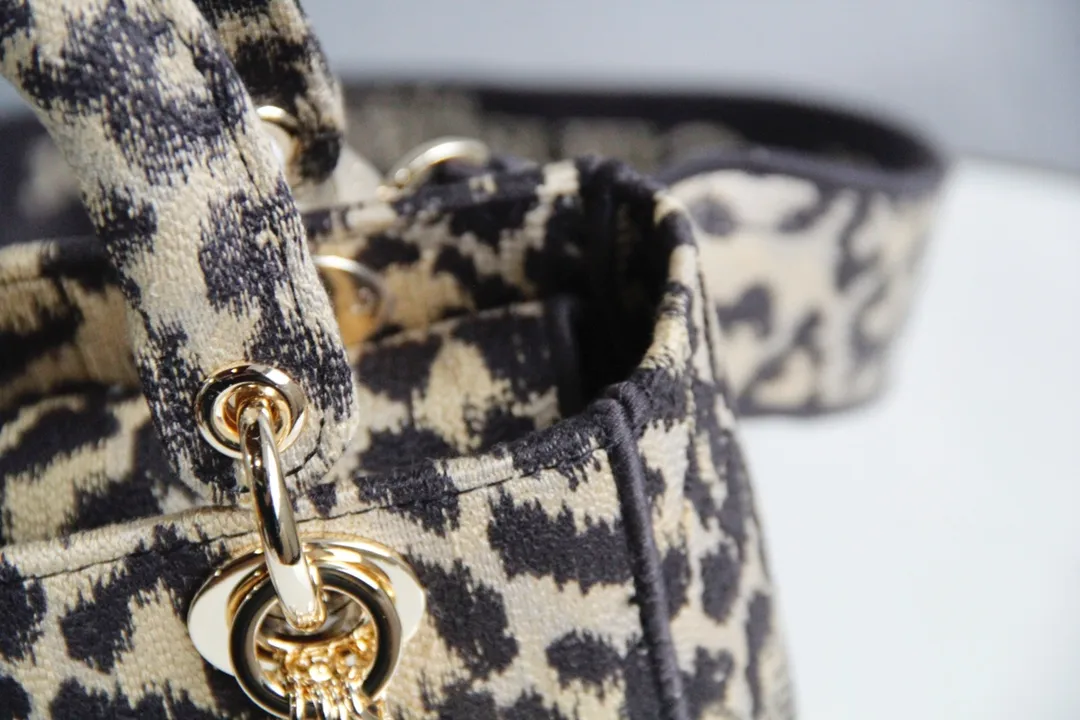 DIOR-MEDIUM-LADY-D-LITE-BAG-BEIGE-MULTICOLOR-MIZZA-EMBROIDERY-M0565ORHM_M918_7 DIOR MEDIUM LADY D LITE BAG BEIGE MULTICOLOR MIZZA EMBROIDERY M0565ORHM M918 7