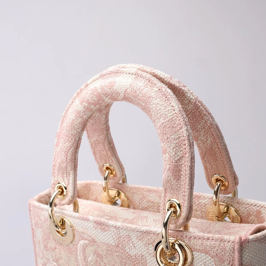 DIOR-MEDIUM-LADY-D-LITE-BAG-ROSE-DES-VENTS-TOILE-DE-JOUY-EMBROIDERY-M0565OTDT_M912_3 DIOR MEDIUM LADY D LITE BAG ROSE DES VENTS TOILE DE JOUY EMBROIDERY M0565OTDT M912 3