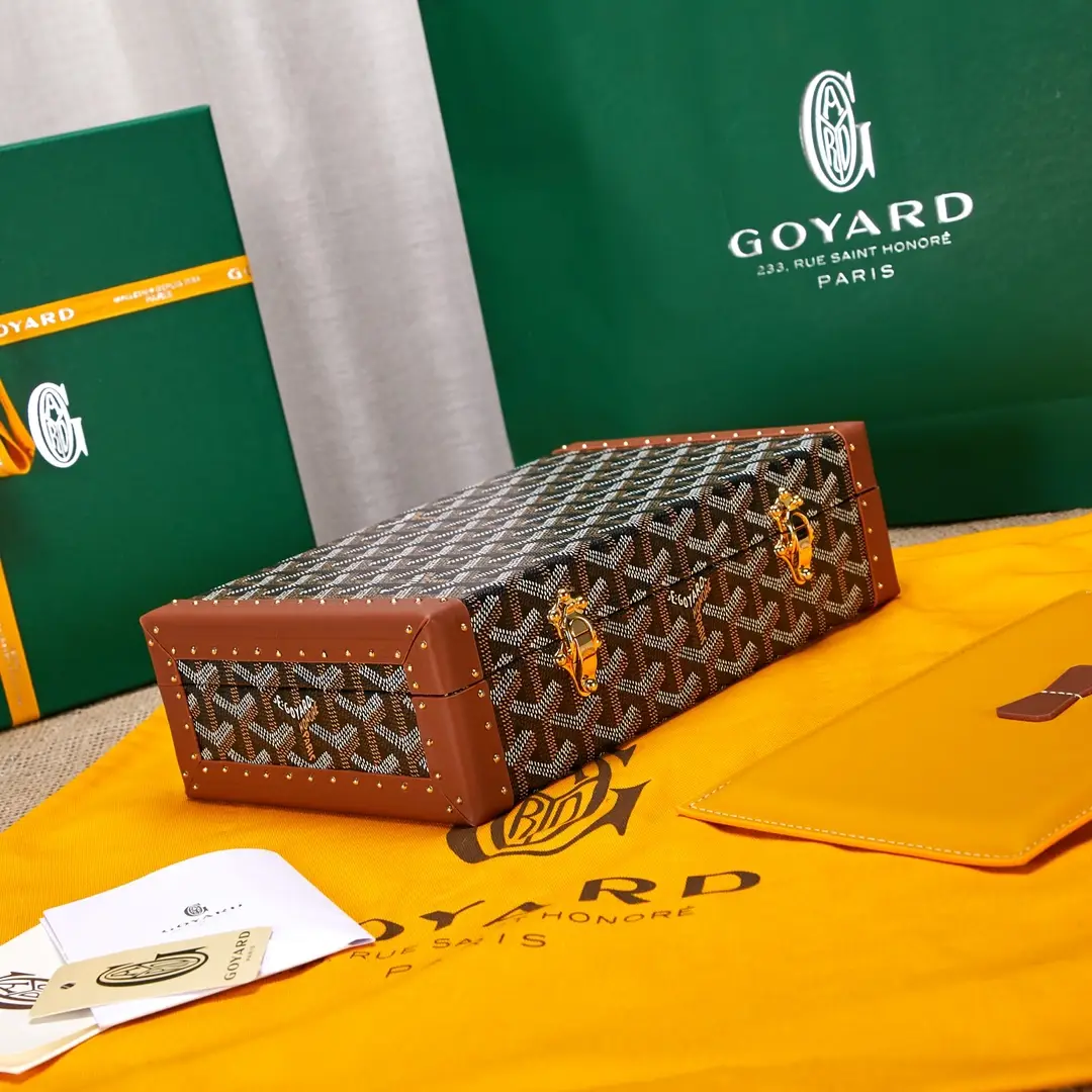 GOYARD-COFFRET-VENDOME-JEWELLERY-CASE-BLACK-&-TAN-BIJOUXPMLTY01CL03O_4 GOYARD COFFRET VENDOME JEWELLERY CASE BLACK TAN BIJOUXPMLTY01CL03O 4