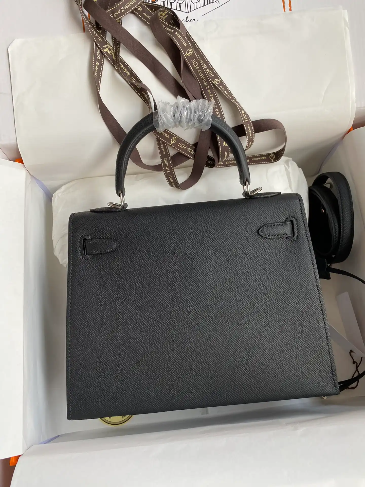 HERMES-KELLY-25-ANEMONE-EPSOM-SELLIER-SHOULDER-BAG-SILVER-HARDWARE-BLACK_2 HERMES KELLY 25 ANEMONE EPSOM SELLIER SHOULDER BAG SILVER HARDWARE BLACK 2