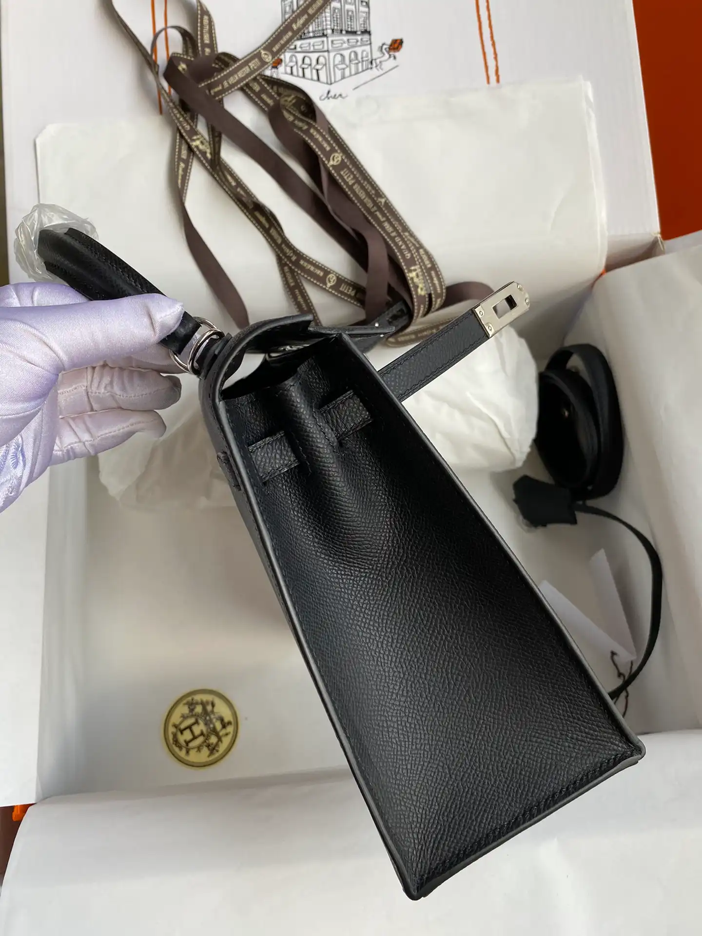 HERMES-KELLY-25-ANEMONE-EPSOM-SELLIER-SHOULDER-BAG-SILVER-HARDWARE-BLACK_3 HERMES KELLY 25 ANEMONE EPSOM SELLIER SHOULDER BAG SILVER HARDWARE BLACK 3