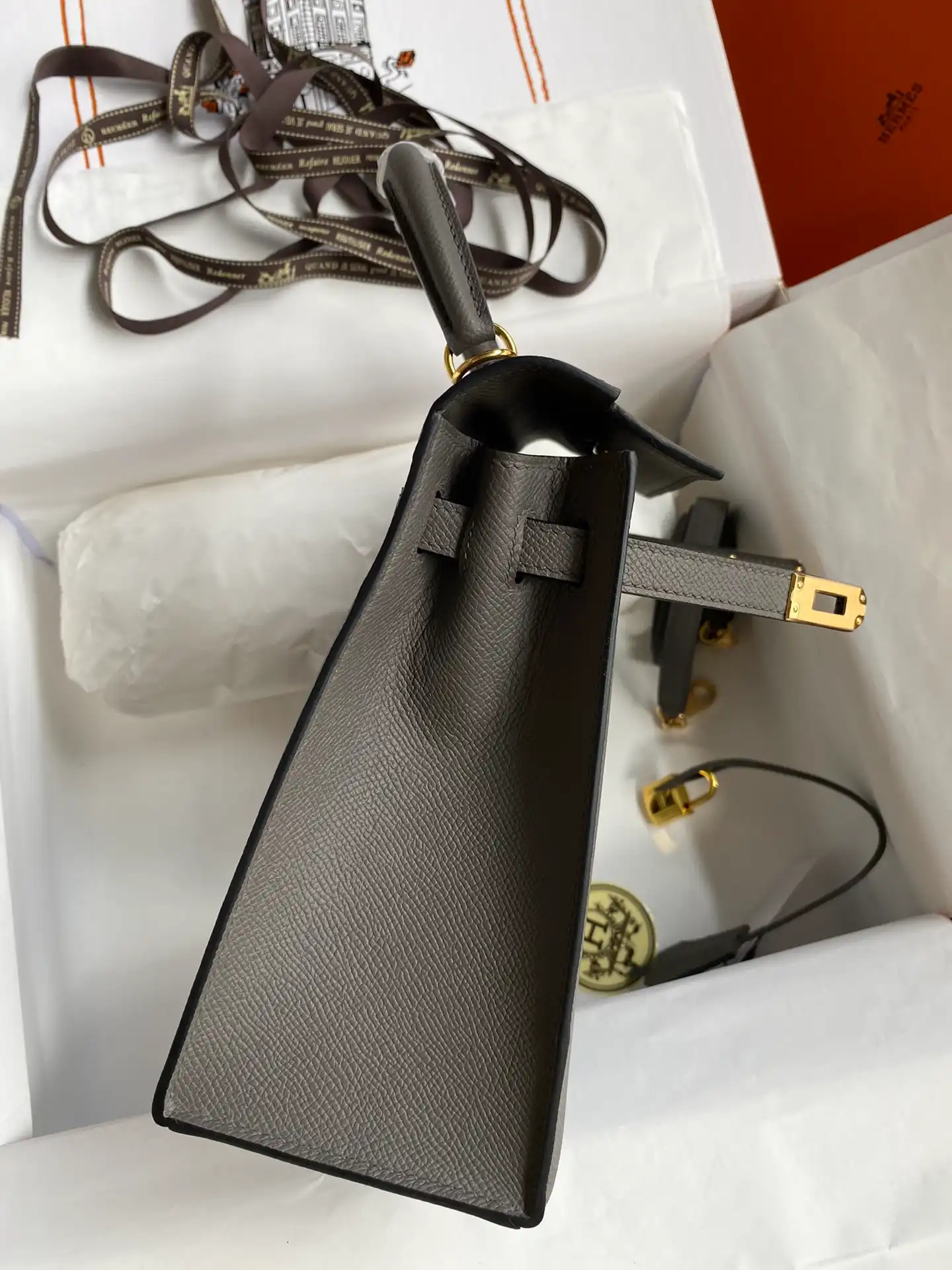 HERMES-KELLY-25-EPSOM-GOLD-HARDWARE-GRIS-ETAIN_3 HERMES KELLY 25 EPSOM GOLD HARDWARE GRIS ETAIN 3