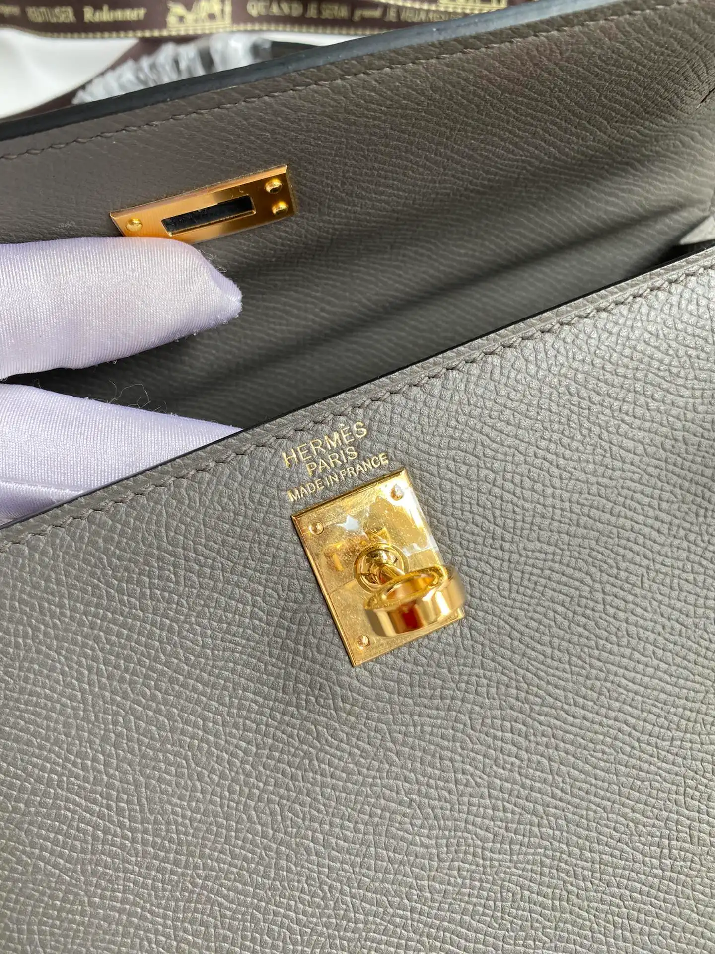HERMES-KELLY-25-EPSOM-GOLD-HARDWARE-GRIS-ETAIN_6 HERMES KELLY 25 EPSOM GOLD HARDWARE GRIS ETAIN 6