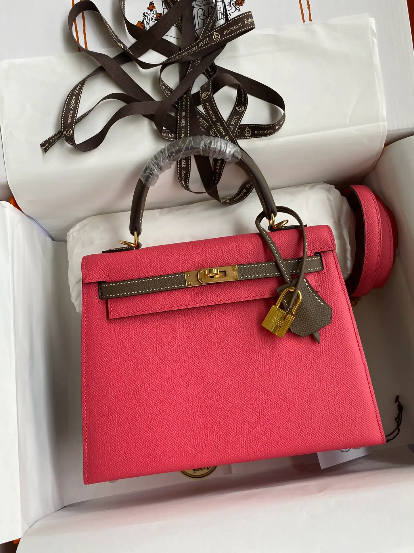 HERMES-KELLY-25-EPSOM-SELLIER-GOLD-HARDWARE-ROSE-AZALEE-ETOUPE-GREY_1 HERMES KELLY 25 EPSOM SELLIER GOLD HARDWARE ROSE AZALEE ETOUPE GREY 1