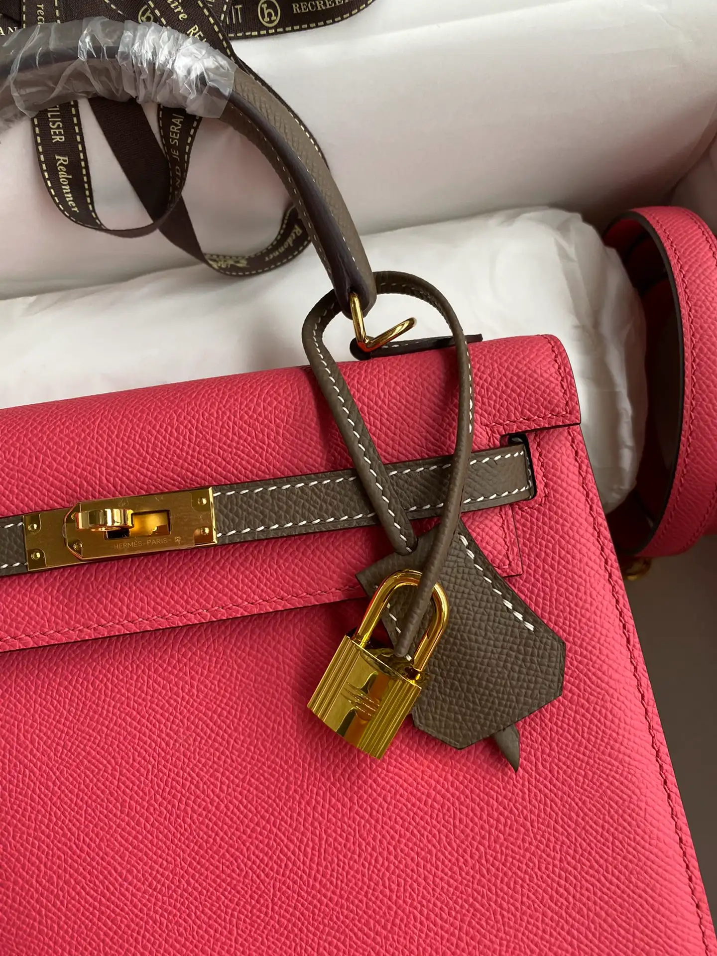 HERMES-KELLY-25-EPSOM-SELLIER-GOLD-HARDWARE-ROSE-AZALEE-ETOUPE-GREY_7 HERMES KELLY 25 EPSOM SELLIER GOLD HARDWARE ROSE AZALEE ETOUPE GREY 7