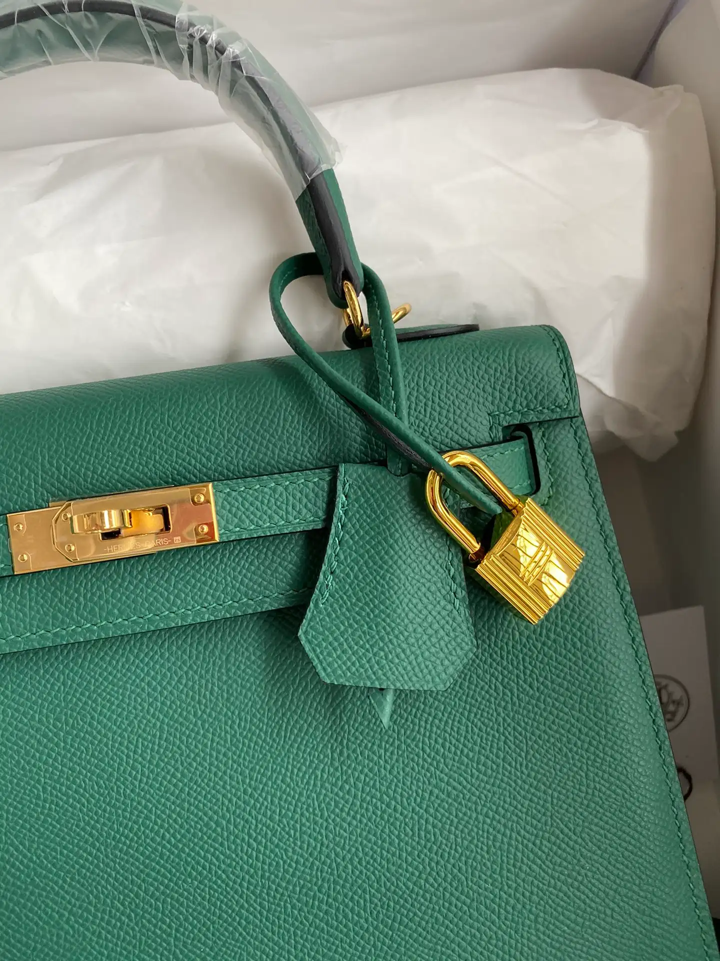 HERMES-KELLY-25-SELLIER-EPSOM-GOLD-HARDWARE-CACTUS_6 HERMES KELLY 25 SELLIER EPSOM GOLD HARDWARE CACTUS 6