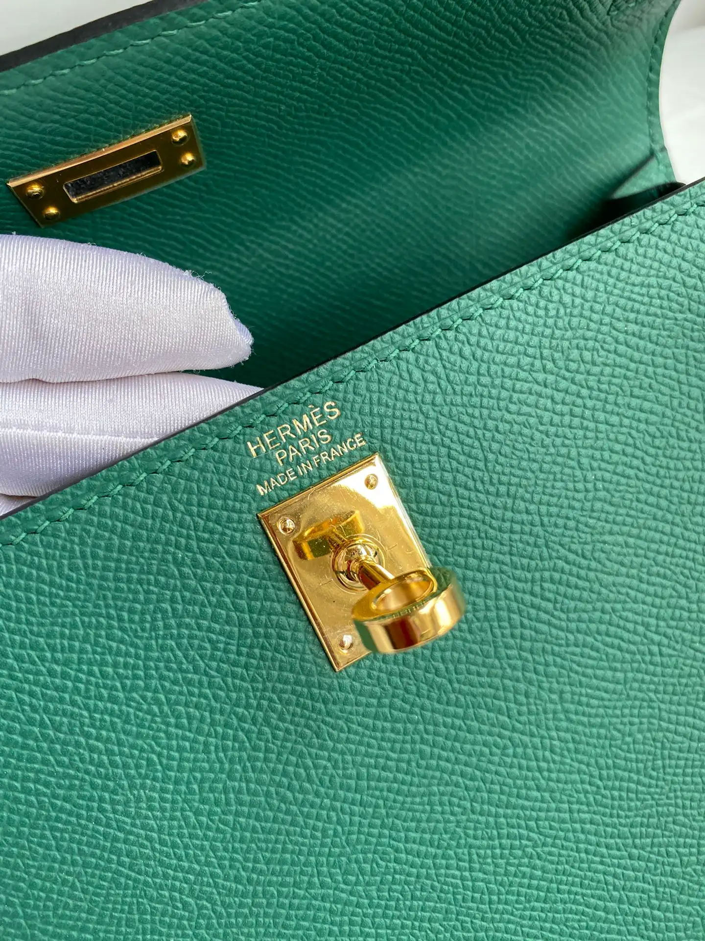 HERMES-KELLY-25-SELLIER-EPSOM-GOLD-HARDWARE-CACTUS_8 HERMES KELLY 25 SELLIER EPSOM GOLD HARDWARE CACTUS 8