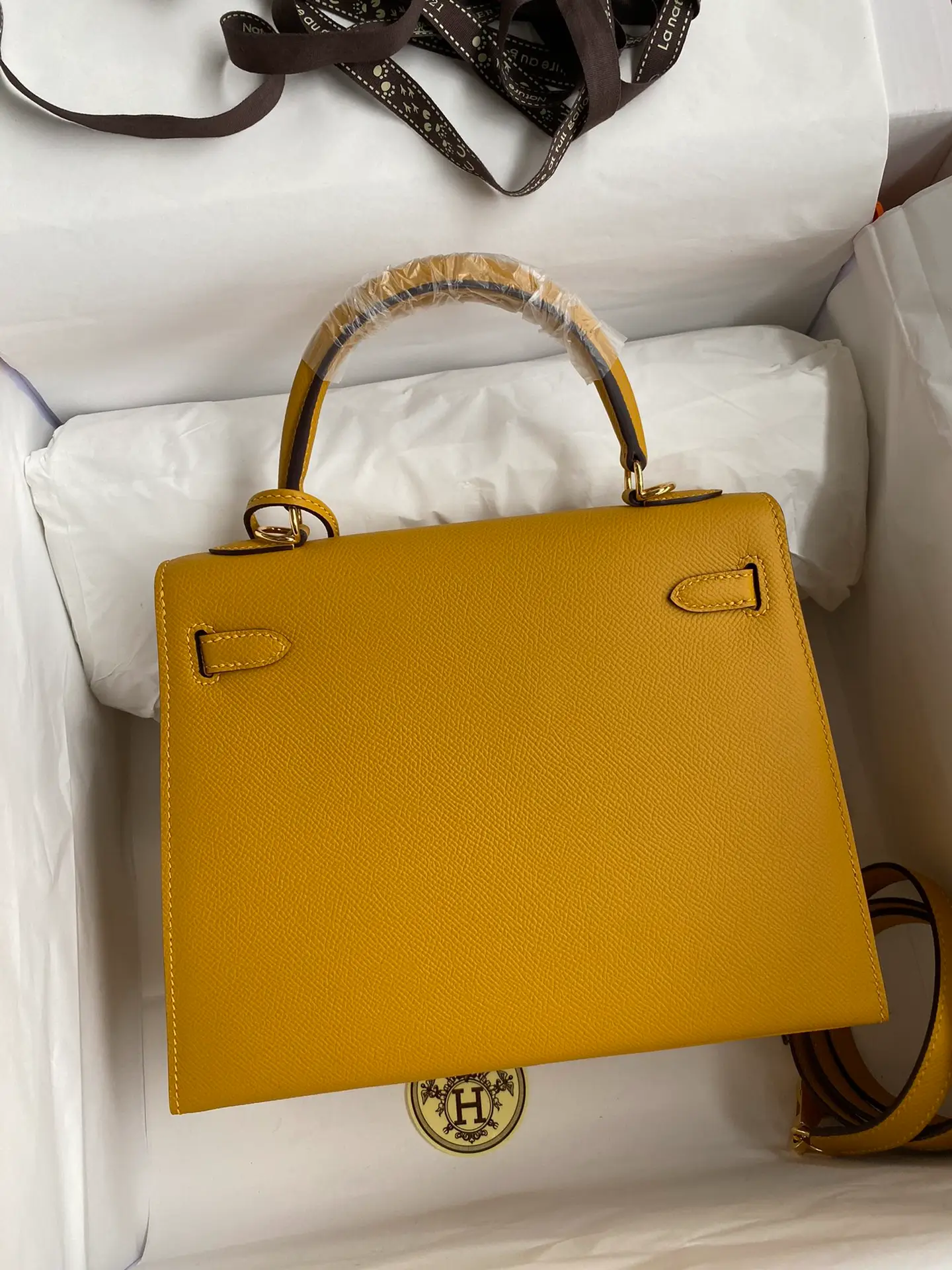 HERMES-KELLY-25-SELLIER-JAUNE-AMBRE-EPSOM-GOLD-HARDWARE_2 HERMES KELLY 25 SELLIER JAUNE AMBRE EPSOM GOLD HARDWARE 2