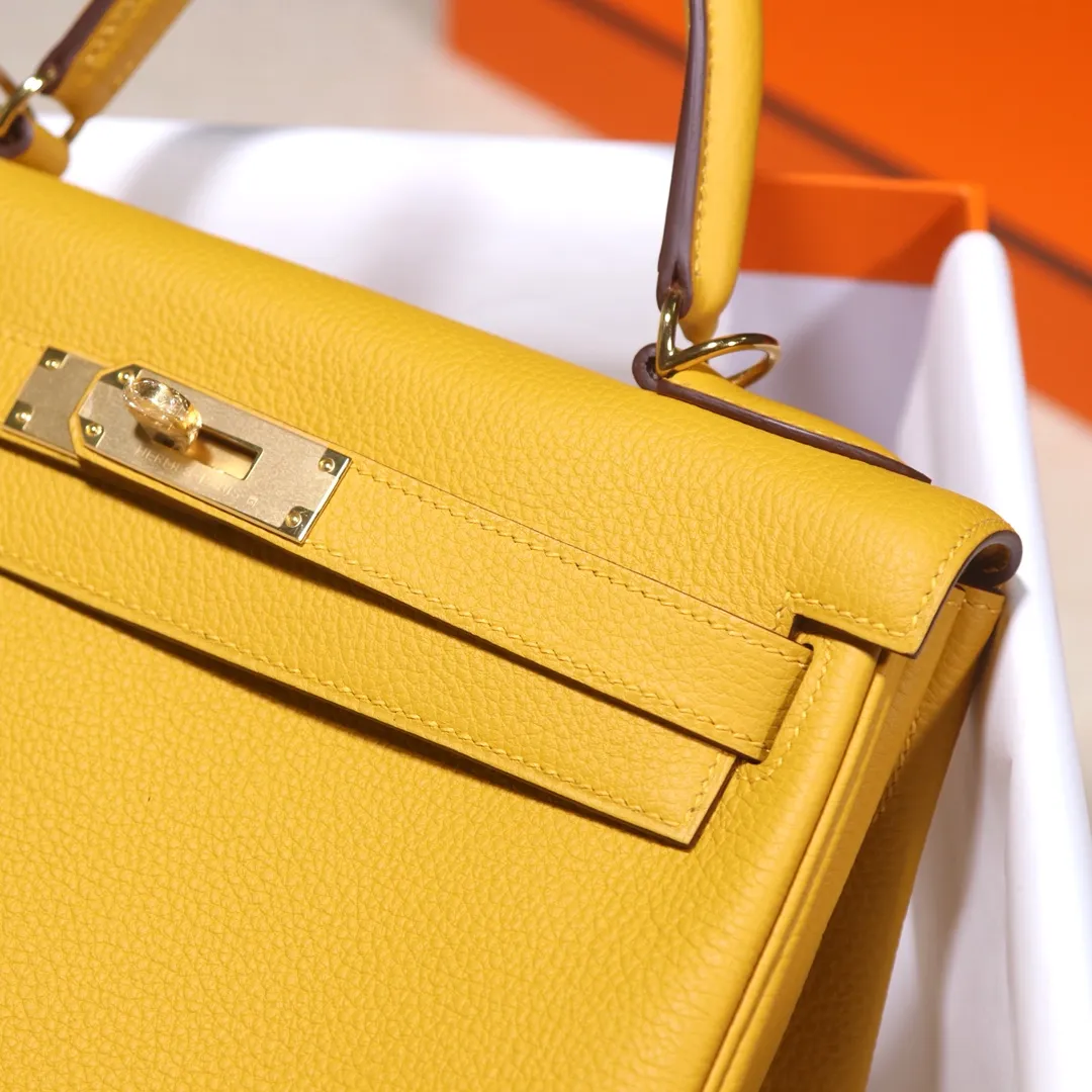 HERMES-KELLY-25-TOGO-RETOURNE-LEATHER-GOLD-HARDWARE-AMBRE_5 HERMES KELLY 25 TOGO RETOURNE LEATHER GOLD HARDWARE AMBRE 5