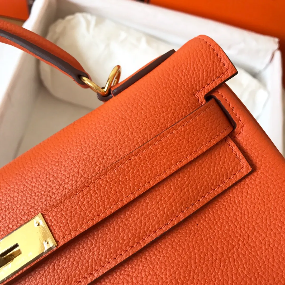 HERMES-KELLY-25-TOGO-RETOURNE-LEATHER-GOLD-HARDWARE-FEU_8 HERMES KELLY 25 TOGO RETOURNE LEATHER GOLD HARDWARE FEU 8