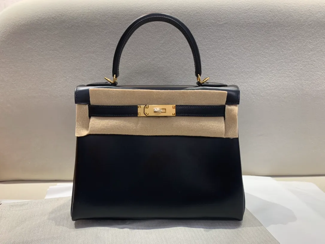 HERMES-KELLY-28-CALF-BOX-LEATHER-SELLIER-GOLD-HARDWARE-BLACK_1 HERMES KELLY 28 CALF BOX LEATHER SELLIER GOLD HARDWARE BLACK 1