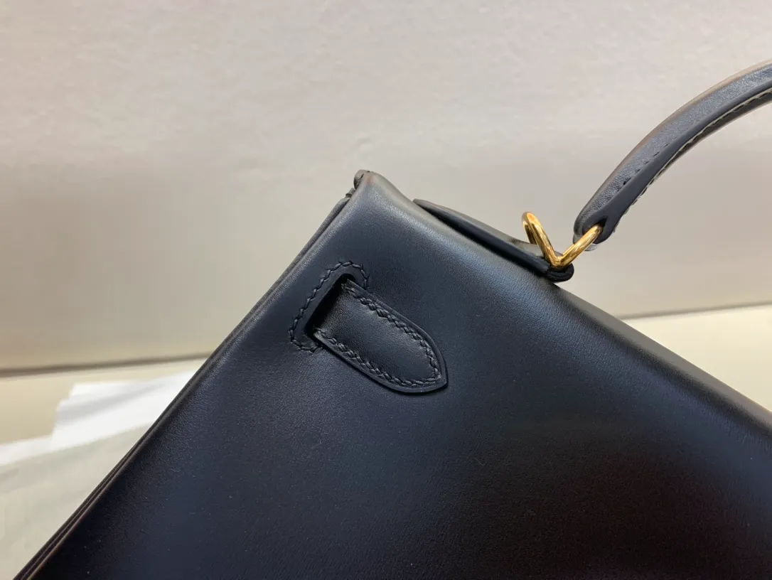 HERMES-KELLY-28-CALF-BOX-LEATHER-SELLIER-GOLD-HARDWARE-BLACK_8 HERMES KELLY 28 CALF BOX LEATHER SELLIER GOLD HARDWARE BLACK 8