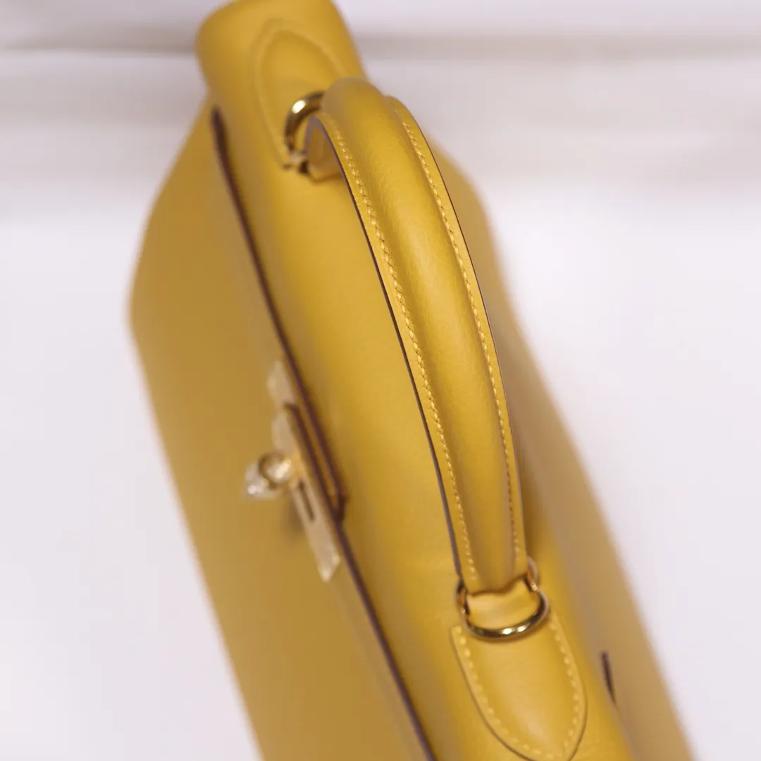 HERMES-KELLY-28-TOGO-RETOURNE-LEATHER-GOLD-HARDWARE-AMBRE_6 HERMES KELLY 28 TOGO RETOURNE LEATHER GOLD HARDWARE AMBRE 6