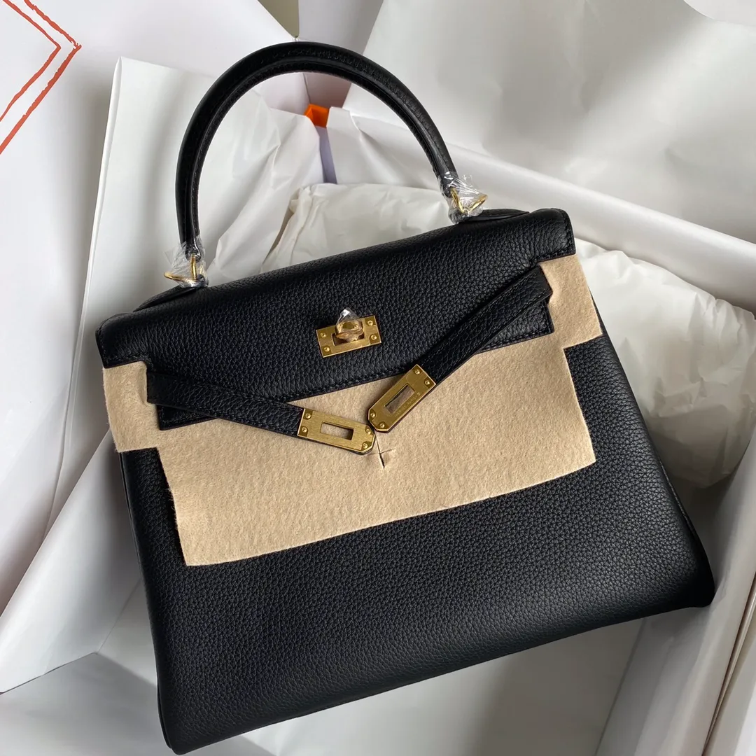HERMES-KELLY-28-TOGO-RETOURNE-LEATHER-GOLD-HARDWARE-BLACK_2 HERMES KELLY 28 TOGO RETOURNE LEATHER GOLD HARDWARE BLACK 2