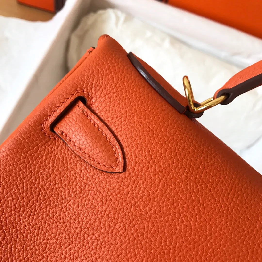 HERMES-KELLY-28-TOGO-RETOURNE-LEATHER-GOLD-HARDWARE-FEU_6 HERMES KELLY 28 TOGO RETOURNE LEATHER GOLD HARDWARE FEU 6