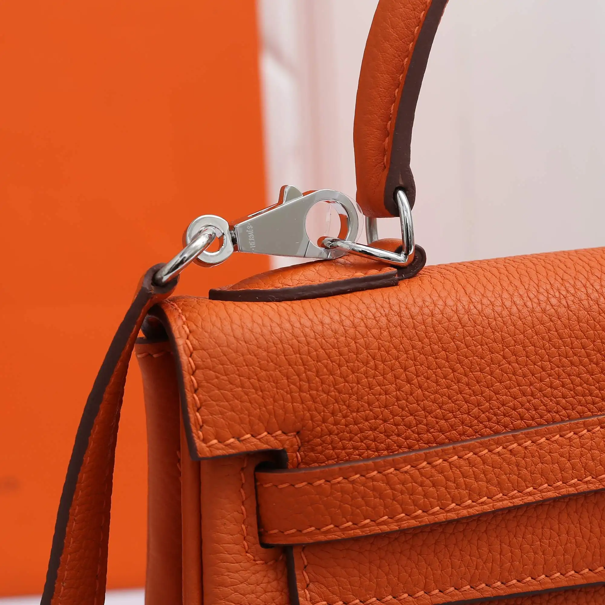 HERMES-KELLY-32-TOGO-RETOURNE-LEATHER-SILVER-HARDWARE-FEU_8 HERMES KELLY 32 TOGO RETOURNE LEATHER SILVER HARDWARE FEU 8