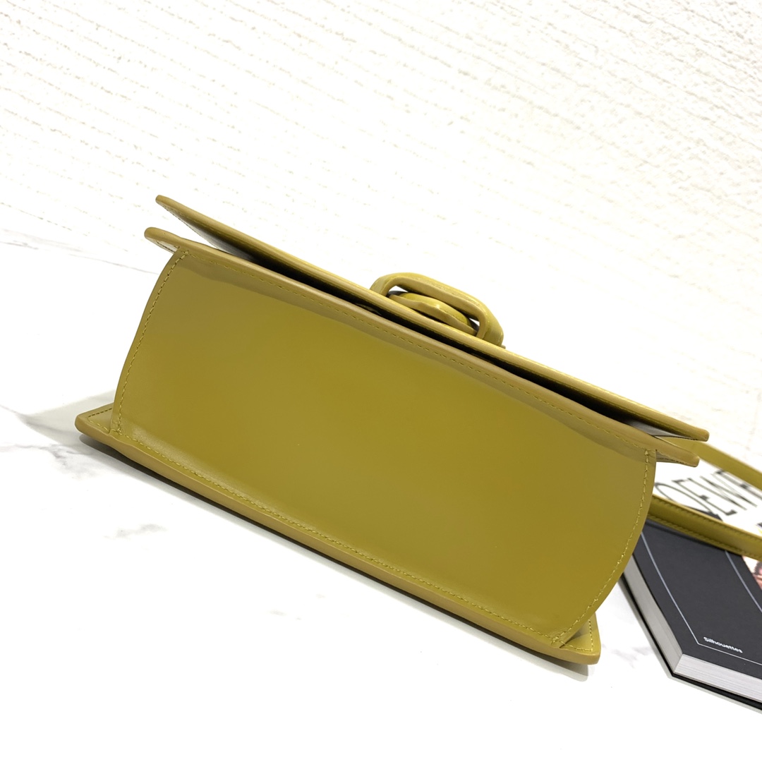 LOEWE-NEW-BARCELONA-BAG-IN-SILK-CALFSKIN-OCHRE-0010594208_6 LOEWE NEW BARCELONA BAG IN SILK CALFSKIN OCHRE 0010594208 6