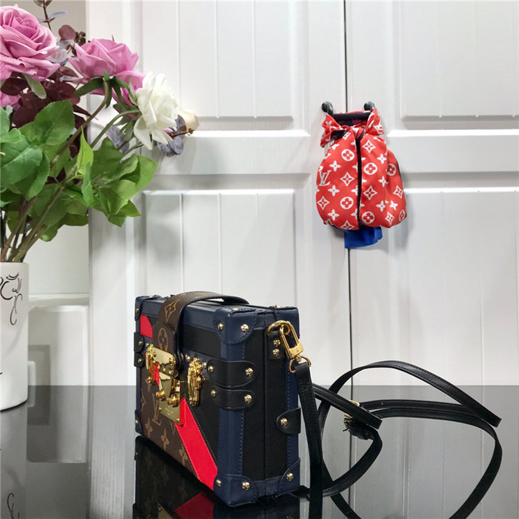 LOUIS-VUITTON-AUTRES-CUIRS-PETITE-MALLE-NAVY-BLUE-RED-BLACK-M55437_2 LOUIS VUITTON AUTRES CUIRS PETITE MALLE NAVY BLUE RED BLACK M55437 2