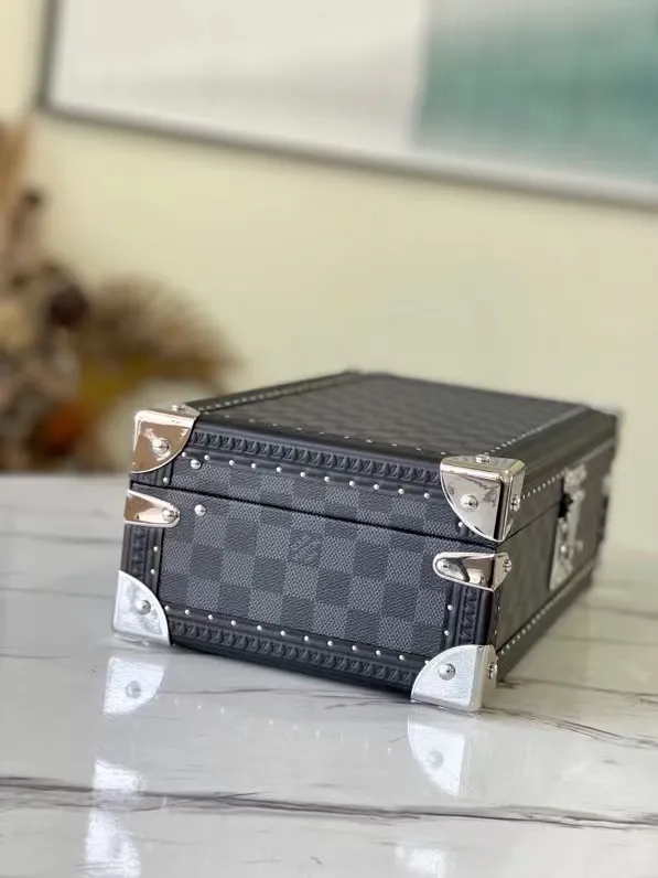 LOUIS-VUITTON-COFFRET-8-WATCH-CASE-DAMIER-GRAPHITE-CANVAS-N48194_2 LOUIS VUITTON COFFRET 8 WATCH CASE DAMIER GRAPHITE CANVAS N48194 2