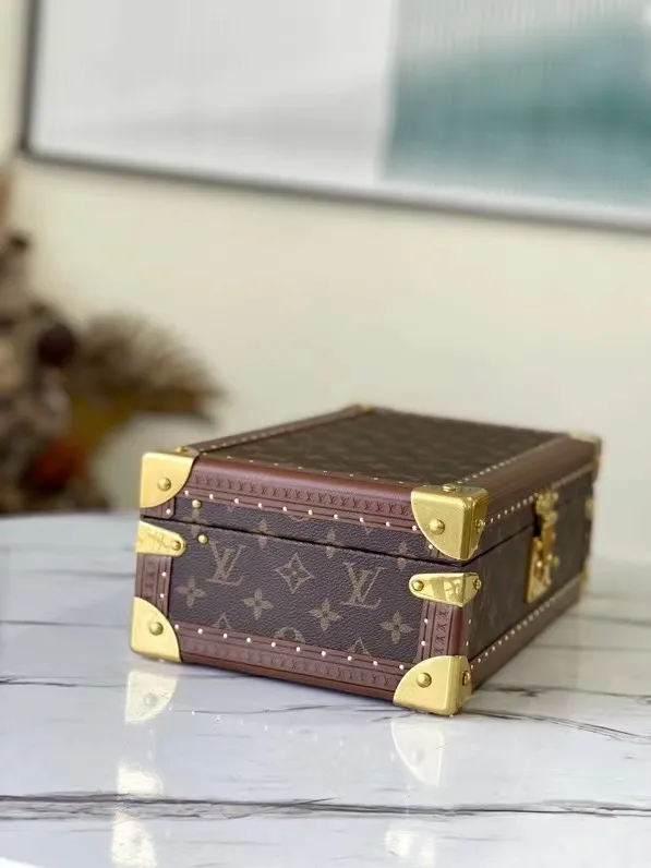 LOUIS-VUITTON-COFFRET-8-WATCH-CASE-MONTRES-MONOGRAM-CANVAS-M47641_2 LOUIS VUITTON COFFRET 8 WATCH CASE MONTRES MONOGRAM CANVAS M47641 2