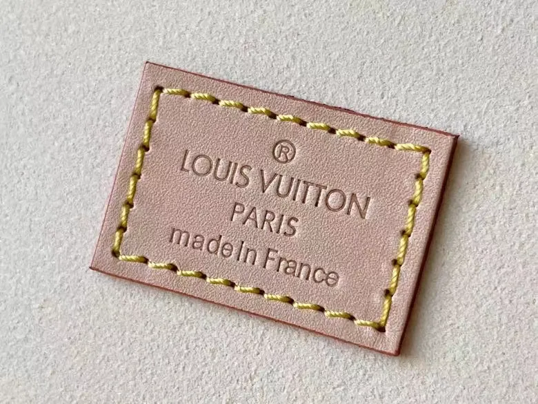 LOUIS-VUITTON-COFFRET-8-WATCH-CASE-MONTRES-MONOGRAM-CANVAS-M47641_9 LOUIS VUITTON COFFRET 8 WATCH CASE MONTRES MONOGRAM CANVAS M47641 9