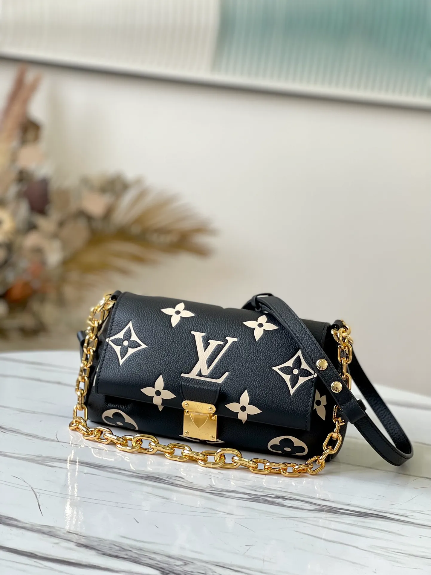 LOUIS VUITTON FAVORITE BICOLOR MONOGRAM LEATHER BLACK BEIGE M45859_1 LOUIS VUITTON FAVORITE BICOLOR MONOGRAM LEATHER BLACK BEIGE M45859 1