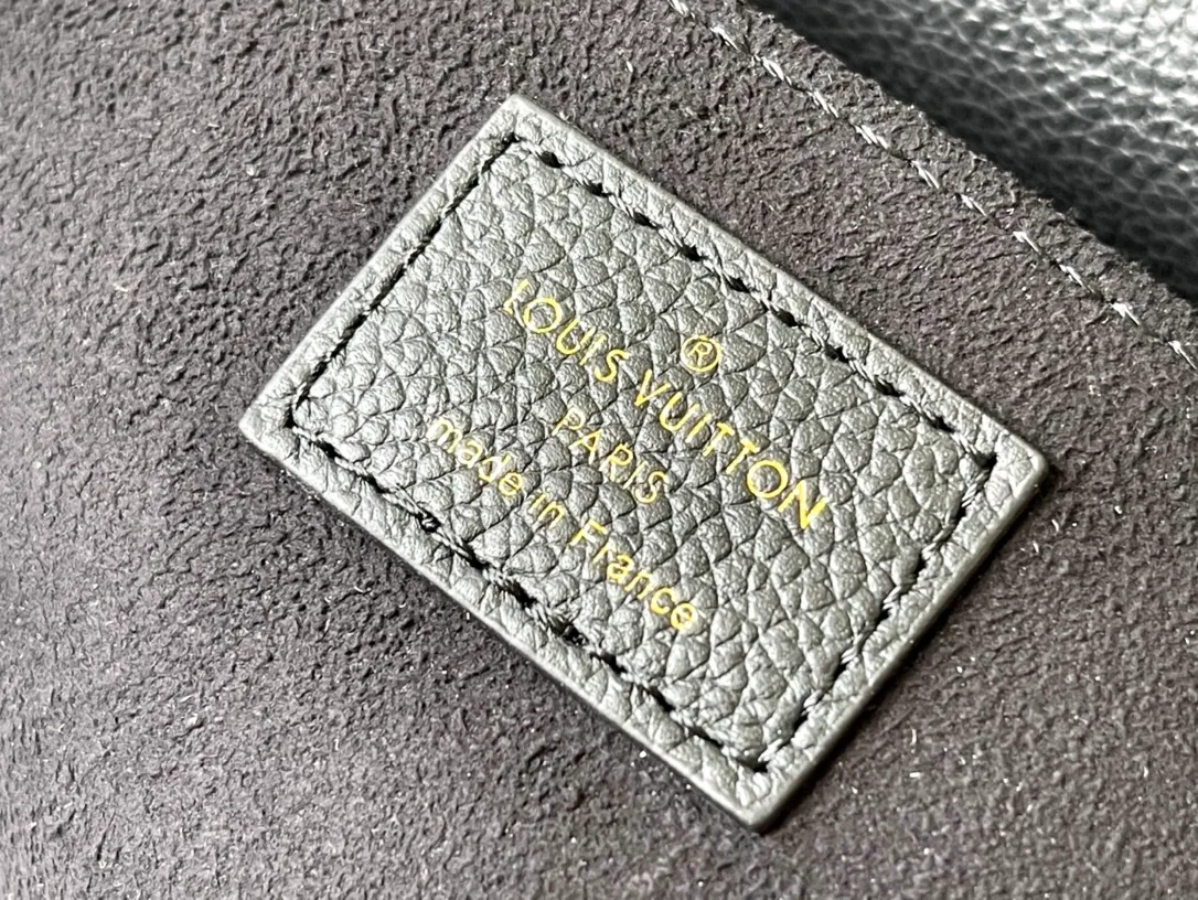 LOUIS VUITTON FAVORITE BICOLOR MONOGRAM LEATHER BLACK BEIGE M45859_9 LOUIS VUITTON FAVORITE BICOLOR MONOGRAM LEATHER BLACK BEIGE M45859 9