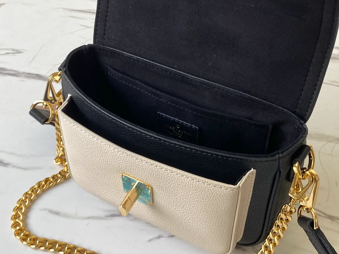 LOUIS VUITTON LOCKME TENDER CROSS-BODY BAG GRAINED CALF LEATHER BLACK M58557_5 LOUIS VUITTON LOCKME TENDER CROSS BODY BAG GRAINED CALF LEATHER BLACK M58557 5