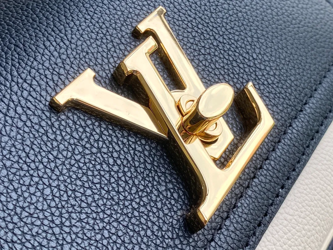 LOUIS VUITTON LOCKME TENDER CROSS-BODY BAG GRAINED CALF LEATHER BLACK M58557_6 LOUIS VUITTON LOCKME TENDER CROSS BODY BAG GRAINED CALF LEATHER BLACK M58557 6