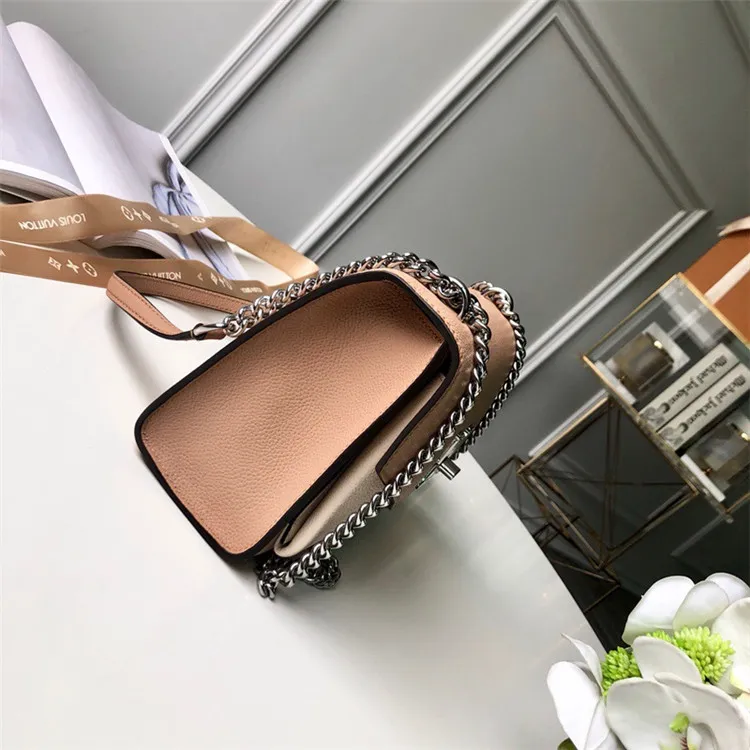 LOUIS-VUITTON-MYLOCKME-BB-CREAMY-SEDGE-M51424_5 LOUIS VUITTON MYLOCKME BB CREAMY SEDGE M51424 5