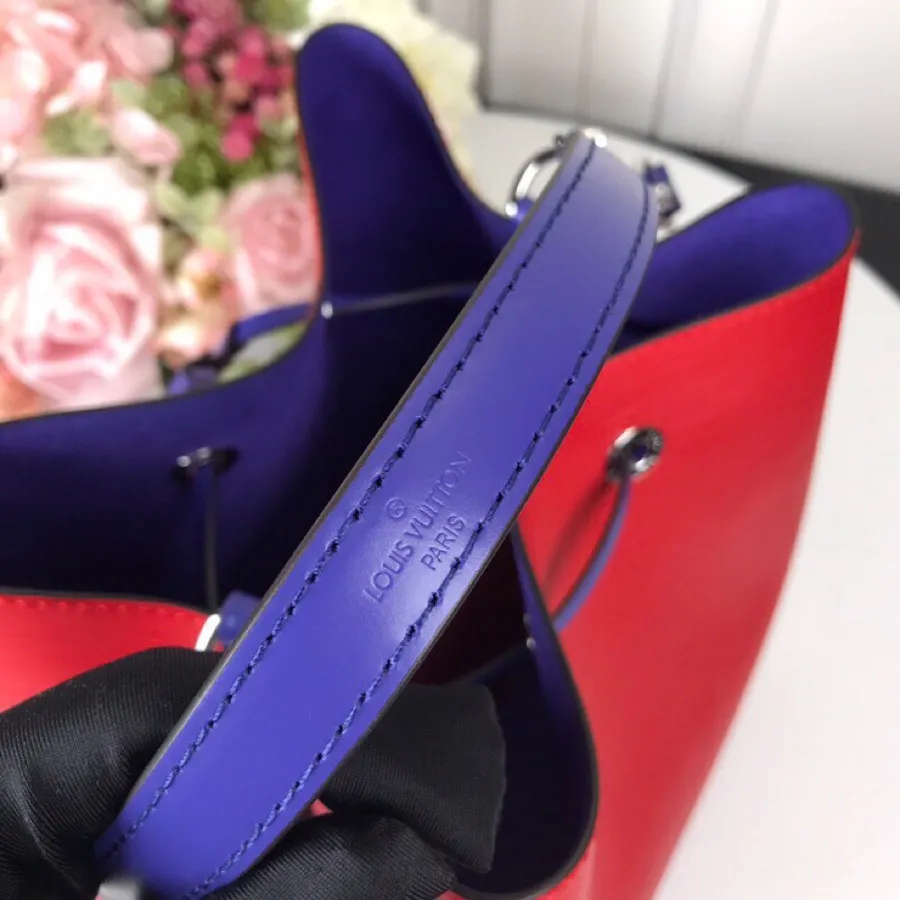 LOUIS VUITTON NEONOE MM BAG EPI LEATHER COQUELICOT RED M54365_7 LOUIS VUITTON NEONOE MM BAG EPI LEATHER COQUELICOT RED M54365 7