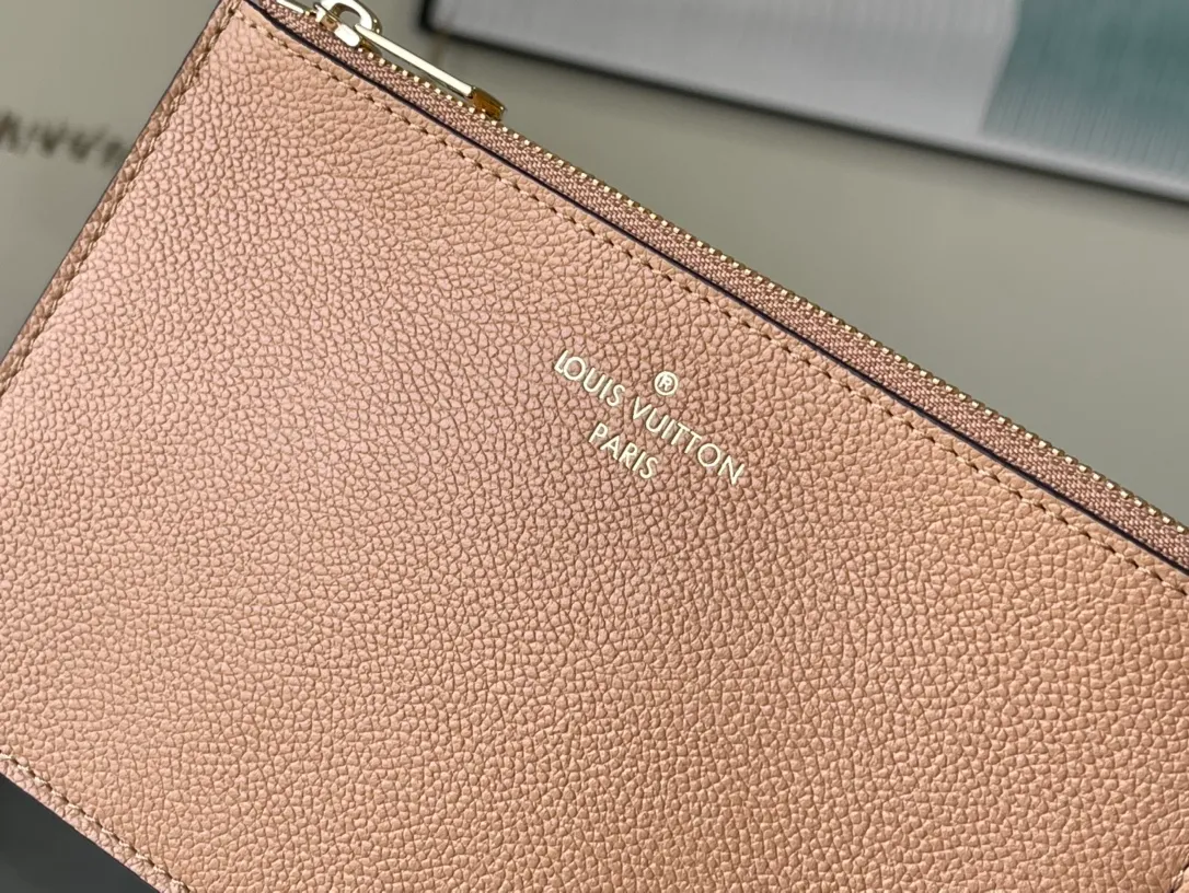 LOUIS VUITTON NÉONOÉ MM GRAINED COWHIDE LEATHER ARIZONA BROWN M46029_9 LOUIS VUITTON NEONOE MM GRAINED COWHIDE LEATHER ARIZONA BROWN M46029 9