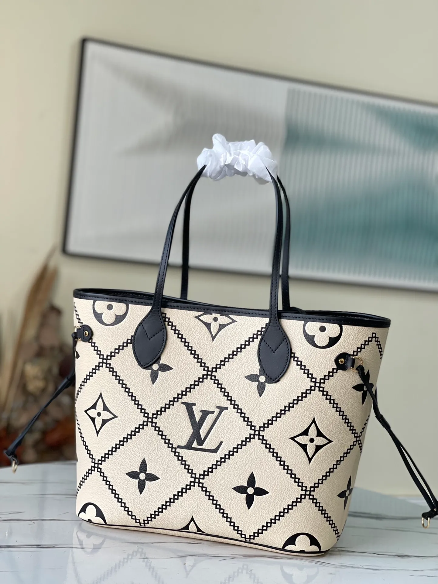 LOUIS VUITTON NEVERFULL MM GRAINED COWHIDE LEATHER BEIGE M46039_3 LOUIS VUITTON NEVERFULL MM GRAINED COWHIDE LEATHER BEIGE M46039 3