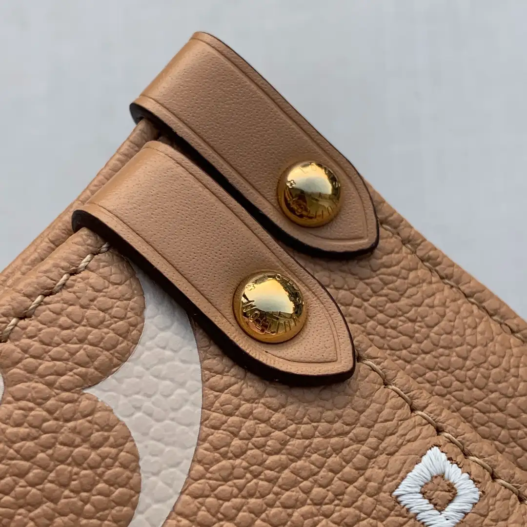 LOUIS VUITTON ONTHEGO MM EMBROIDERED GRAINED COWHIDE LEATHER ARIZONA BROWN M46015_5 LOUIS VUITTON ONTHEGO MM EMBROIDERED GRAINED COWHIDE LEATHER ARIZONA BROWN M46015 5