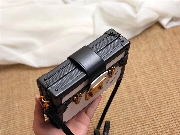 LOUIS-VUITTON-PETITE-MALLE-EPI-LEATHER-WHITE-M53137_8 LOUIS VUITTON PETITE MALLE EPI LEATHER WHITE M53137 8